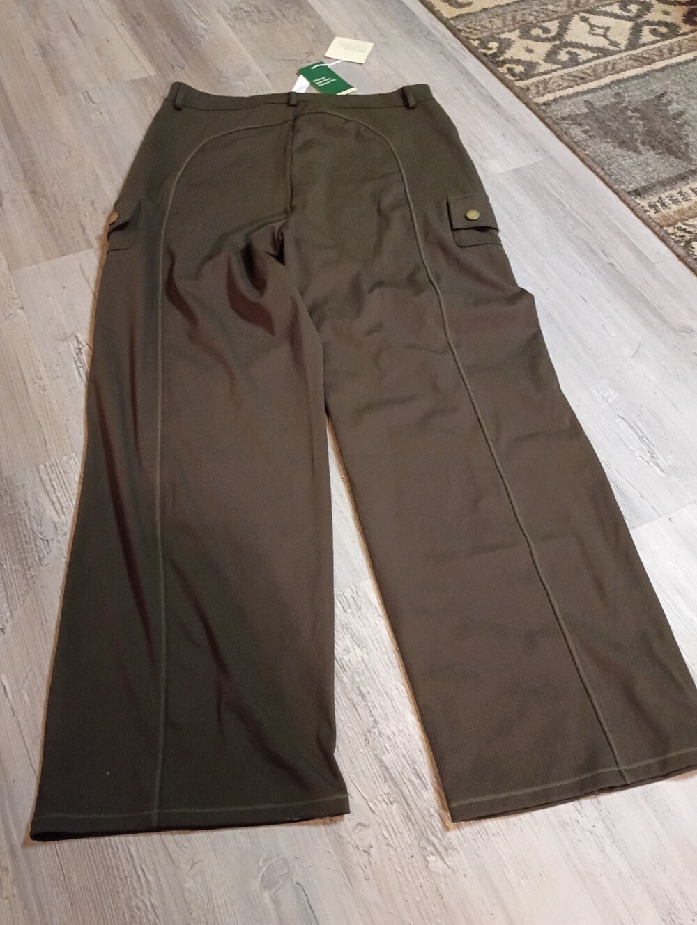 Halara Pants - Picture 3 of 6
